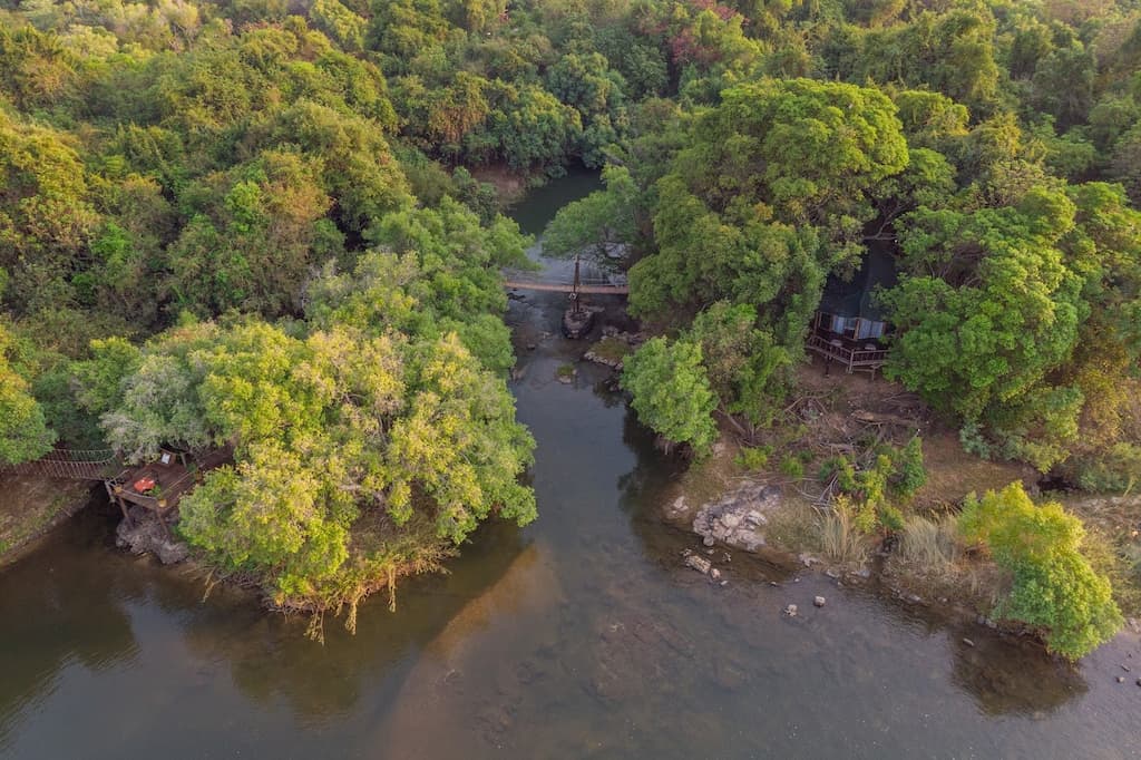 Tintswalo Siankaba Zambezi River Lodge